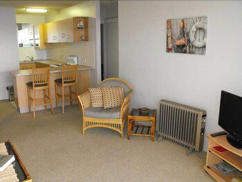 Oceanic Unit 14 - Northern Rivers Accommodation 4