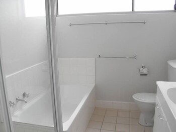 Oceanic Unit 14 - Northern Rivers Accommodation 3