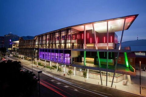 Luxury 2bed South Brisbane Qsb038 - Northern Rivers Accommodation 0