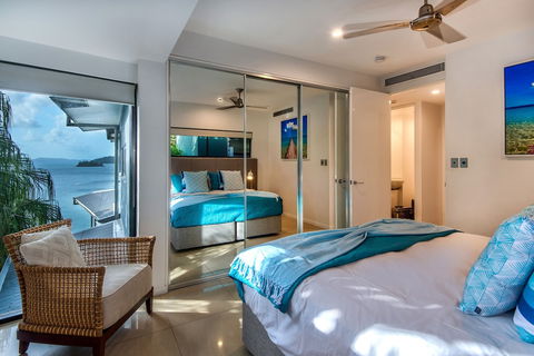 Villa 16 The Edge Oceanfront Deluxe 3 Bedroom Near Marina With Golf Buggy - Northern Rivers Accommodation 5