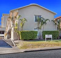 Zenith Unit 7 / 10 Messines Street - Northern Rivers Accommodation