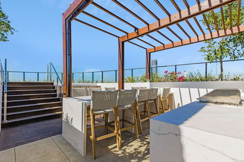 FV Dream 2 BED Apt+ Pool+ Free Parking Qfv211-16 - Northern Rivers Accommodation 0
