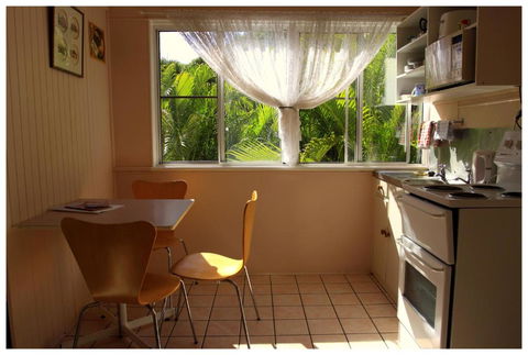 Coral Lodge Bed & Breakfast Inn - Northern Rivers Accommodation 3
