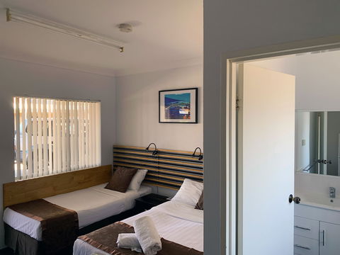 Baths Motel - Northern Rivers Accommodation 4
