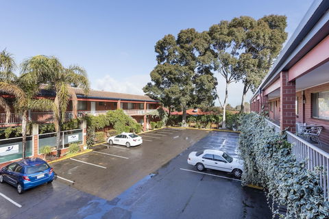 Best Western Adelaide Granada Motor Inn - Northern Rivers Accommodation 2