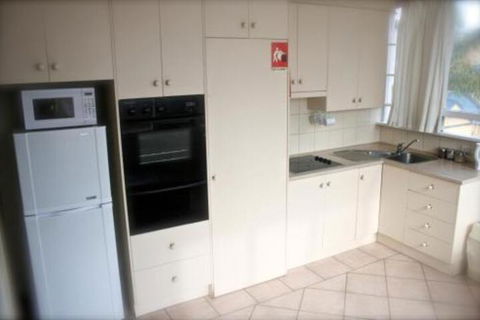 Glenelg Beach Hostel - Northern Rivers Accommodation 2