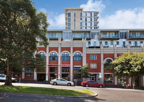 Tribeca Serviced Apartments Melbourne - Northern Rivers Accommodation 0