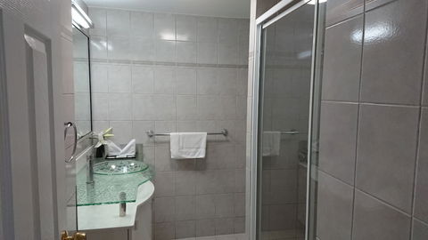 Surfers Hawaiian Holiday Apartments - Northern Rivers Accommodation 5