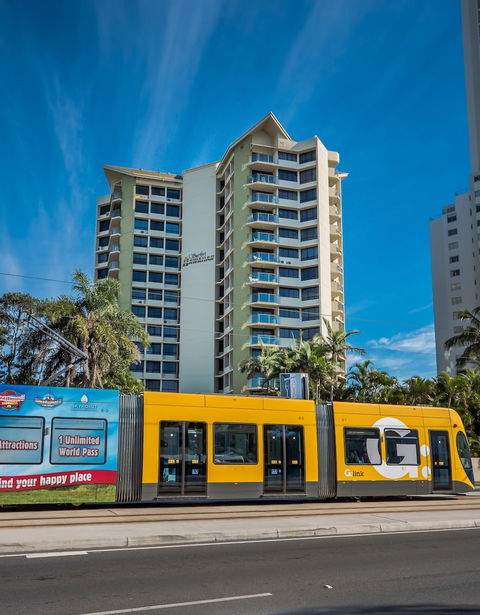 Surfers Hawaiian Holiday Apartments - Northern Rivers Accommodation 0