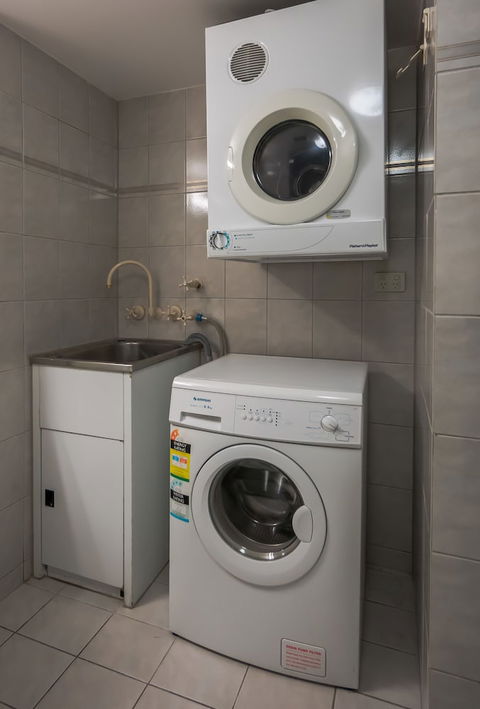 Surfers Hawaiian Holiday Apartments - Northern Rivers Accommodation 2