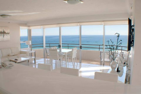 Zenith Ocean Front Apartments - Northern Rivers Accommodation 6