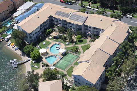 Pelican Cove - Northern Rivers Accommodation 1