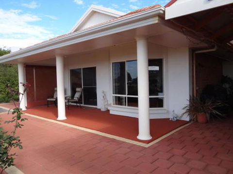 Close Encounters Bed & Breakfast - Northern Rivers Accommodation 0
