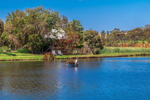 Stonewell Cottages & Vineyards - Northern Rivers Accommodation 4