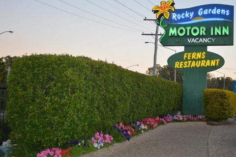 Rocky Gardens Motor Inn - Northern Rivers Accommodation 4