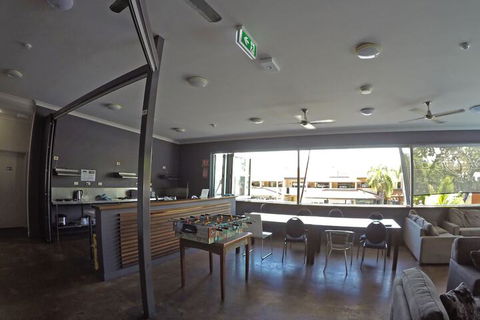 Global Backpackers - Port Douglas - Northern Rivers Accommodation 6