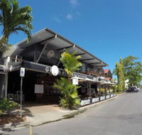 Global Backpackers - Port Douglas - Northern Rivers Accommodation