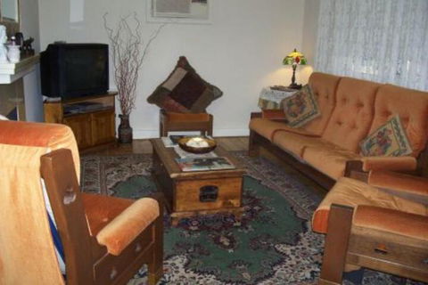 Cottage On Tottenham - Northern Rivers Accommodation 6