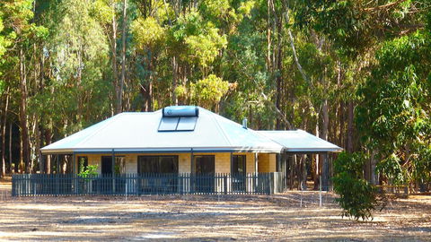 Margaret River Hideaway - Northern Rivers Accommodation 5