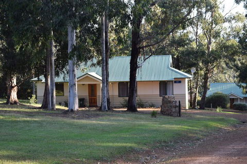 Bushy Lake Chalets - Northern Rivers Accommodation 6
