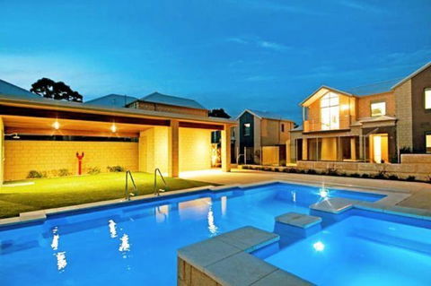 Serenity On The Terrace - Northern Rivers Accommodation 6