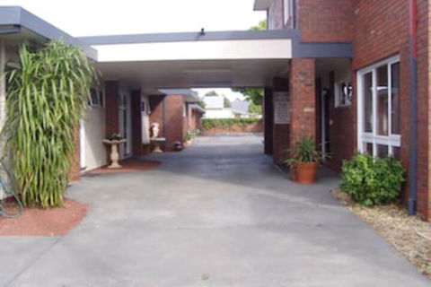 Kardinia Park Motel - Northern Rivers Accommodation 1