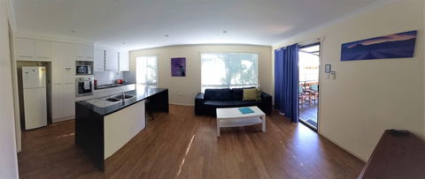 Emerald Motel Apartments - Northern Rivers Accommodation 3