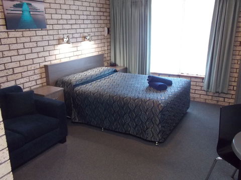 Cowra Crest Motel - Northern Rivers Accommodation 5