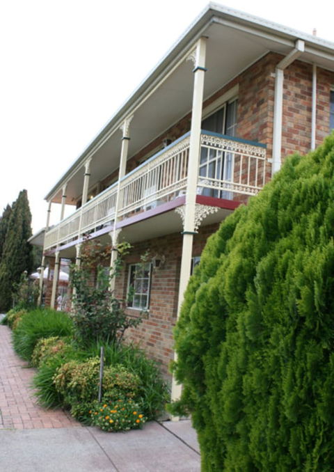 Grand Manor Motor Inn - Queanbeyan - Northern Rivers Accommodation 1