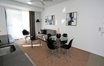 Under The Townsville Sun (694I) - Northern Rivers Accommodation 5