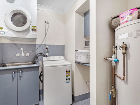 Florentine Unit 2 / 11 Columbia Close - Northern Rivers Accommodation 4