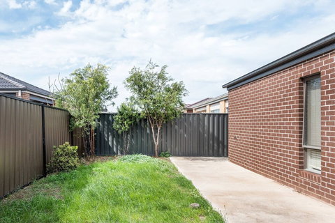 5br Luxury House 20 Min To Cbd Spacious Living - Northern Rivers Accommodation 2