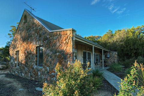 Freycinet Stone Studio 3 - Northern Rivers Accommodation 0