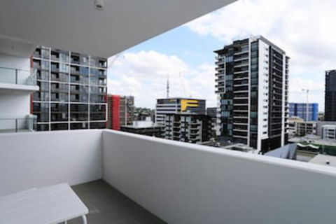 Chic Brisbane Living - Northern Rivers Accommodation 0