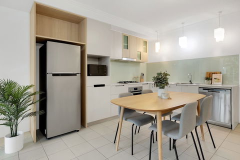 Urban Rest - Kelvin Grove - Northern Rivers Accommodation 5