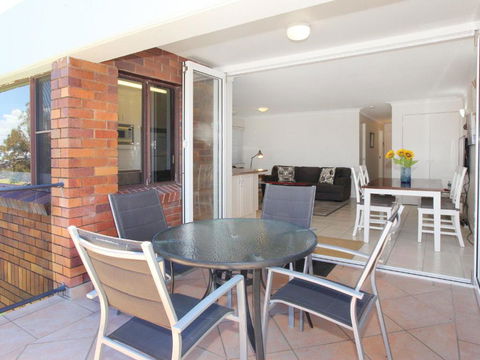 Maui 6 2 BDRM Apt On Parkyn Pde - Northern Rivers Accommodation 5