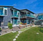 Louvres - Northern Rivers Accommodation
