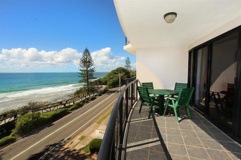 Unit 8 Phoenix Apartments 1736 David Low Way Coolum Beach LINEN INCLUDED 500 BOND - Northern Rivers Accommodation 4