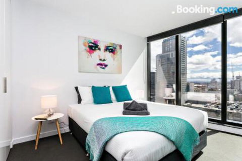 Complete Host Manhattan Apartments - Northern Rivers Accommodation 3