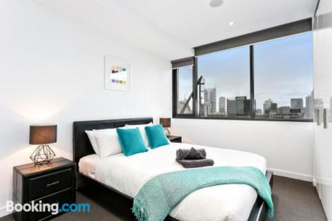 Complete Host Manhattan Apartments - Northern Rivers Accommodation 6