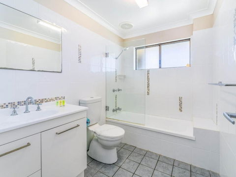 Flinders Lodge Fantastic Views Opposite Main Beach - Northern Rivers Accommodation 2