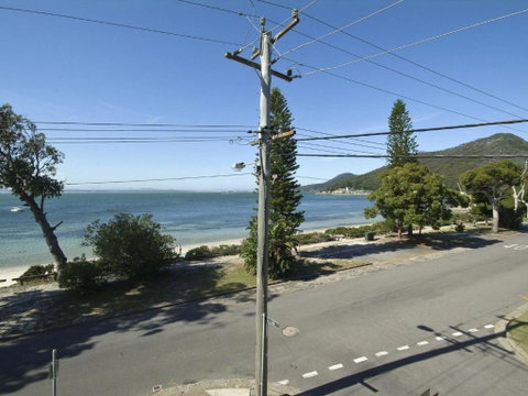 5 SHOAL TOWERS 11 SHOAL BAY RD FANTASTIC LOCATION WITH WATER VIEWS - Northern Rivers Accommodation 4