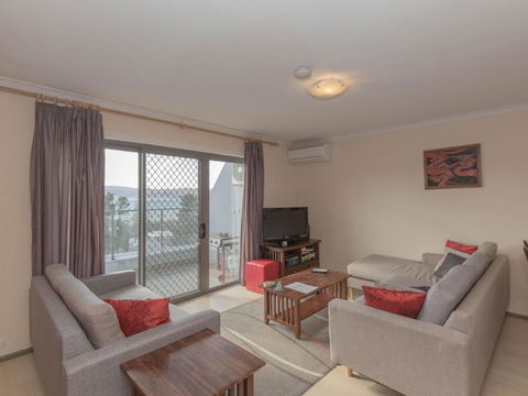 Summit 10 / 35 Clyde Street - Northern Rivers Accommodation 5