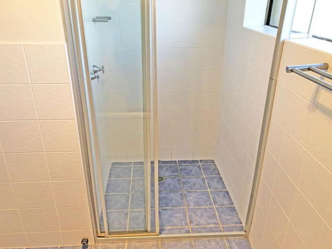 7 Skyline 12 Thurlow Avenue Unit With A WOW Factor - Northern Rivers Accommodation 6