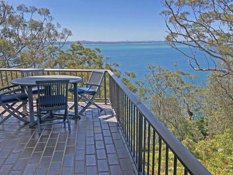 7 Skyline 12 Thurlow Avenue Unit With A WOW Factor - Northern Rivers Accommodation 1