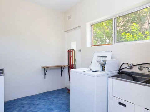 2 Fiddlers Green 62 Magnus Street Ground Floor Unit Walking Distance To Nelson Bay - Northern Rivers Accommodation 6