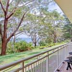 2 Fiddlers Green 62 Magnus Street Ground Floor Unit Walking Distance To Nelson Bay - Northern Rivers Accommodation 0