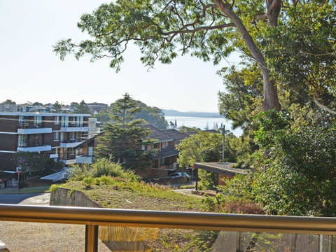 30 The Commodore 9 11 Donald Street Fabulous 3 Bedroom 2 Bathroom 2 Carspaces - Northern Rivers Accommodation 1