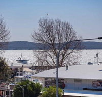 6 Tradewinds 110 Victoria Parade excellent CBD location with water views - Northern Rivers Accommodation