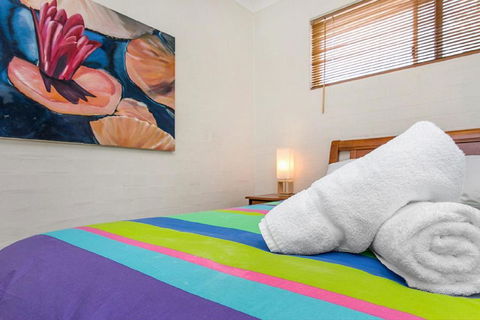 Fiesta Palms 6 Central Byron Bay - Northern Rivers Accommodation 4